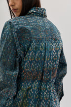 Classic Button Shirt 003